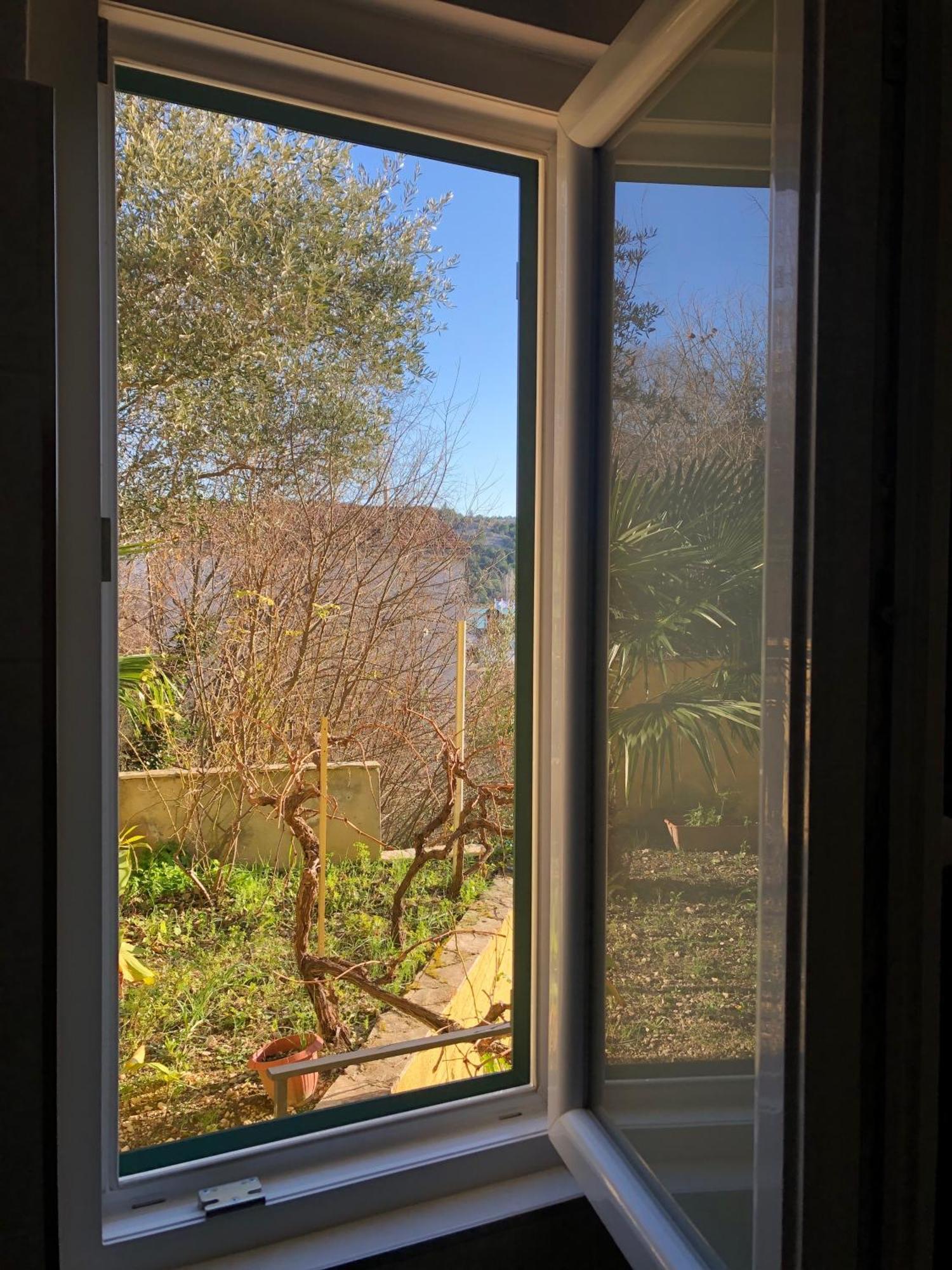 Apartments & Rooms Formenti Skradin Rom bilde